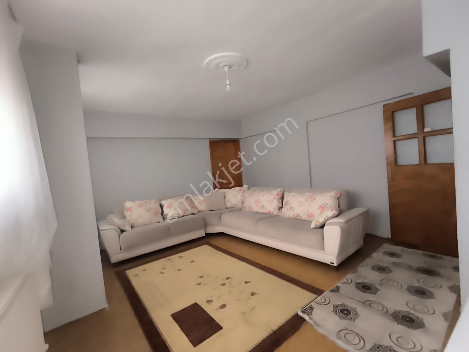 Yılmaz Gayrimenkulden Eşyalı Kiralık 3+1 Ön Cephe Masrafsız Hazır Kurulu Düzen - Görsel 2