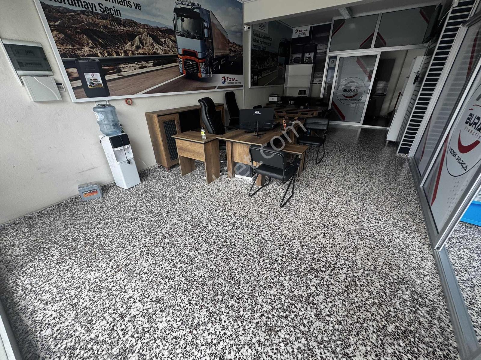 Karşıyaka Yetsan Girişte Köşe İşyeri Tabela Değeri Yüksek - Görsel 13