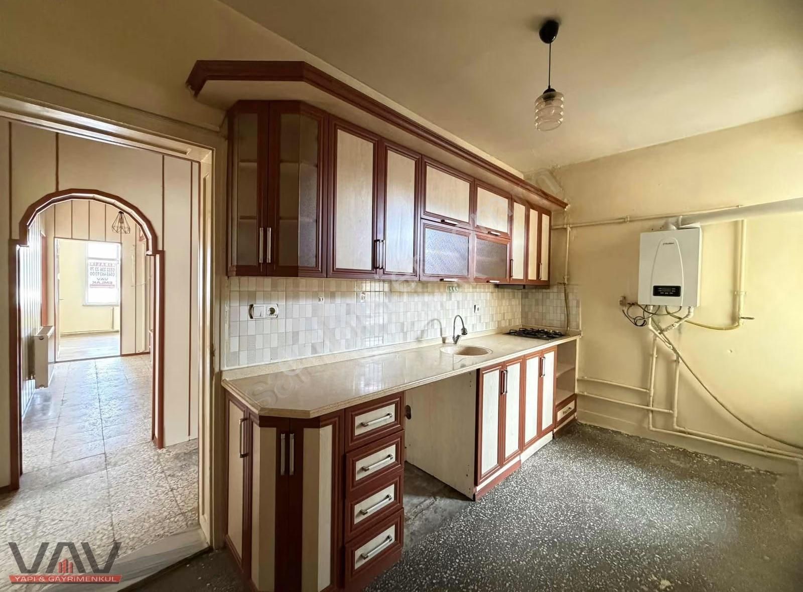 Ankara Yolu Yanı 3+1 Kiralık Daire - Görsel 6