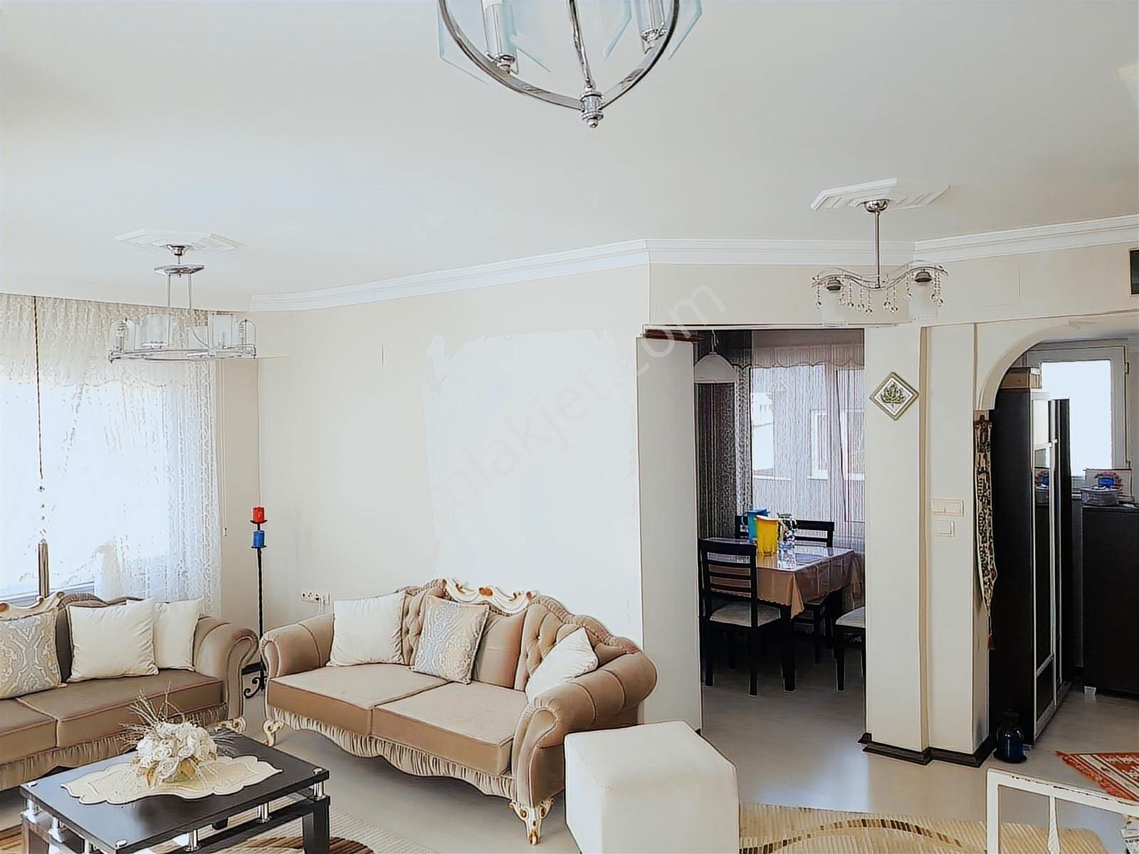 Kendine Ait Havuzlu Deniz Manzaralı Villa - Görsel 4