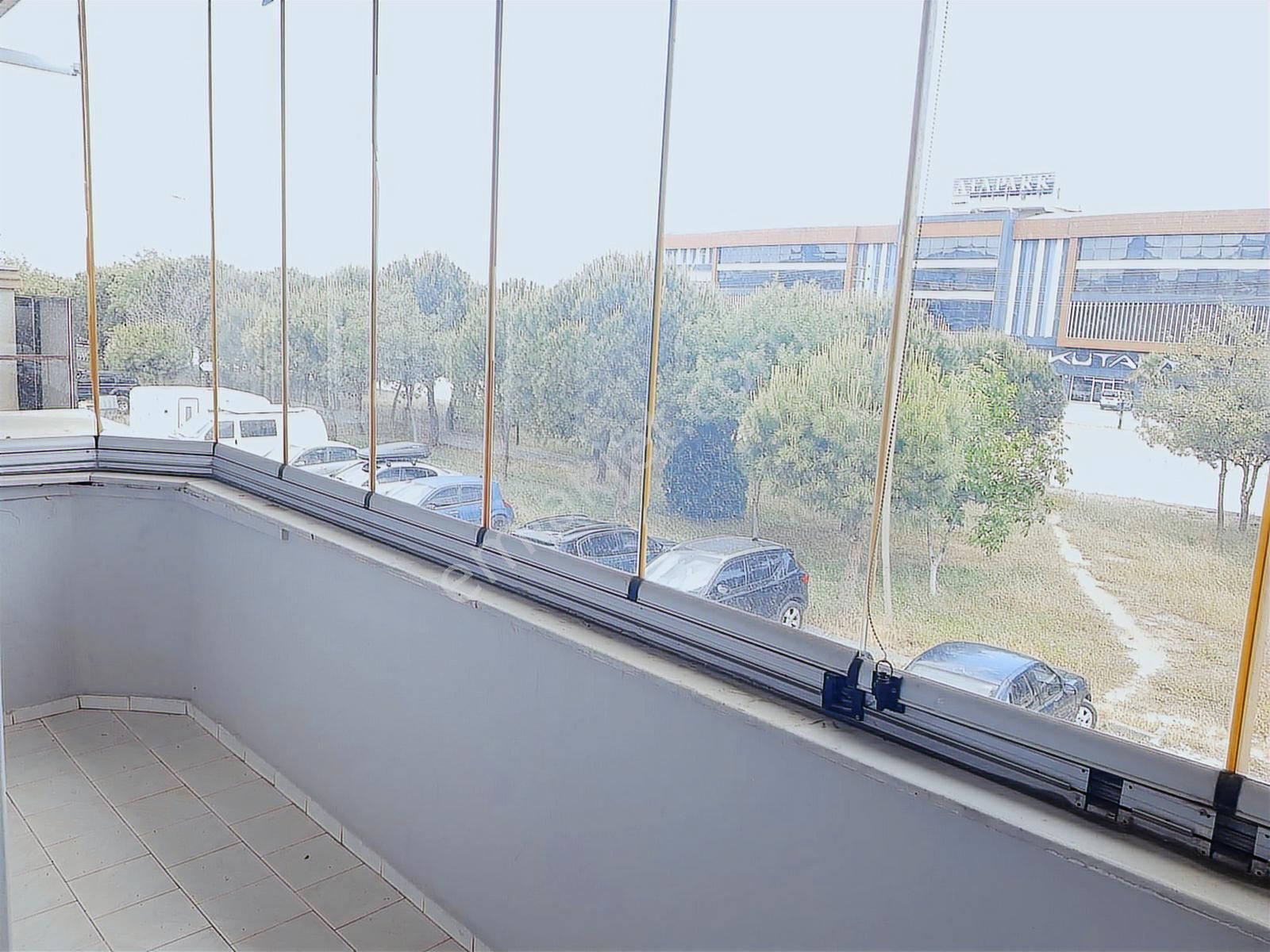 Peys'den Üçevler'de Kargaşadan Uzak Aile Apartmanı İçerisinde3+1 - Görsel 22