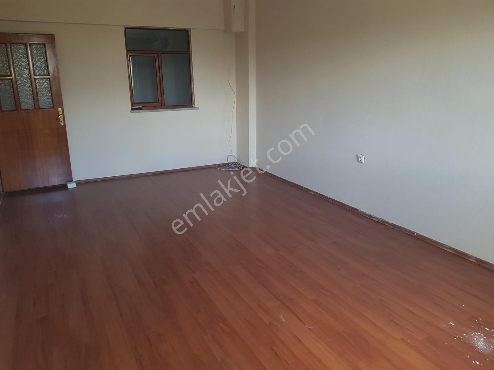 Peys'den Üçevler'de Kargaşadan Uzak Aile Apartmanı İçerisinde3+1 - Görsel 16