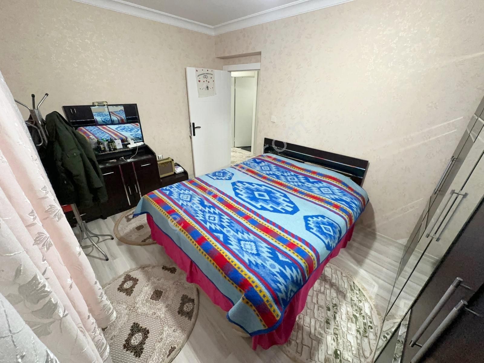 Çambaşı Caddesi Paraleli Full Yapılı Asansörlü 4+1 Daire - Görsel 16