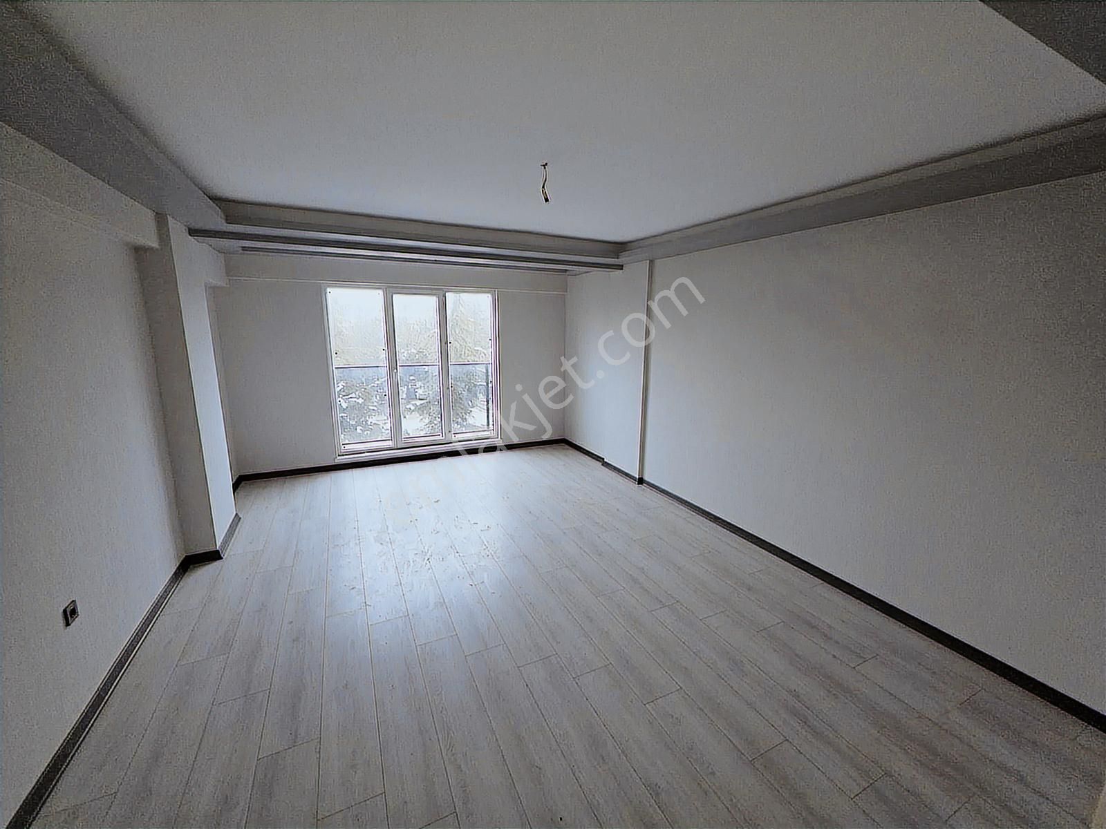 Bağlum Hisar'da Park Manzaralı Katta Asansörlü Sıfır 3+1 Daire - Görsel 13