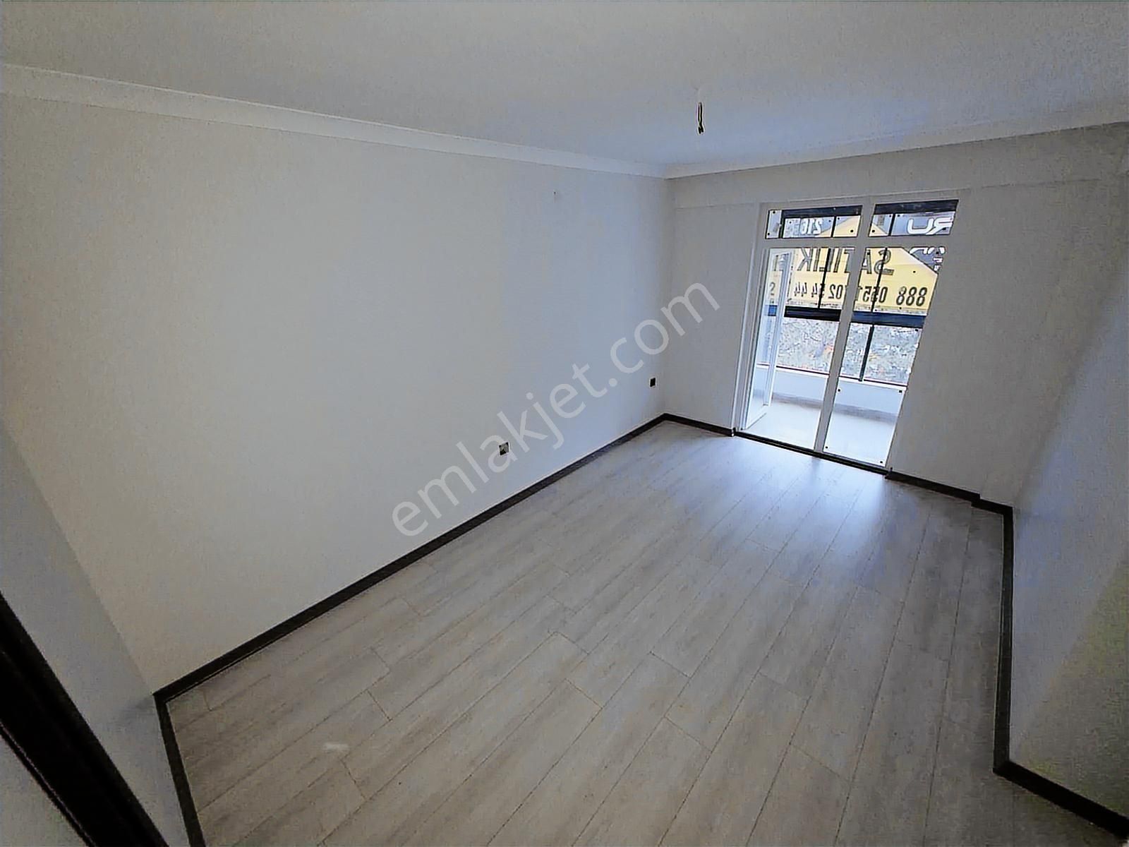 Bağlum Hisar'da Park Manzaralı Katta Asansörlü Sıfır 3+1 Daire - Görsel 7