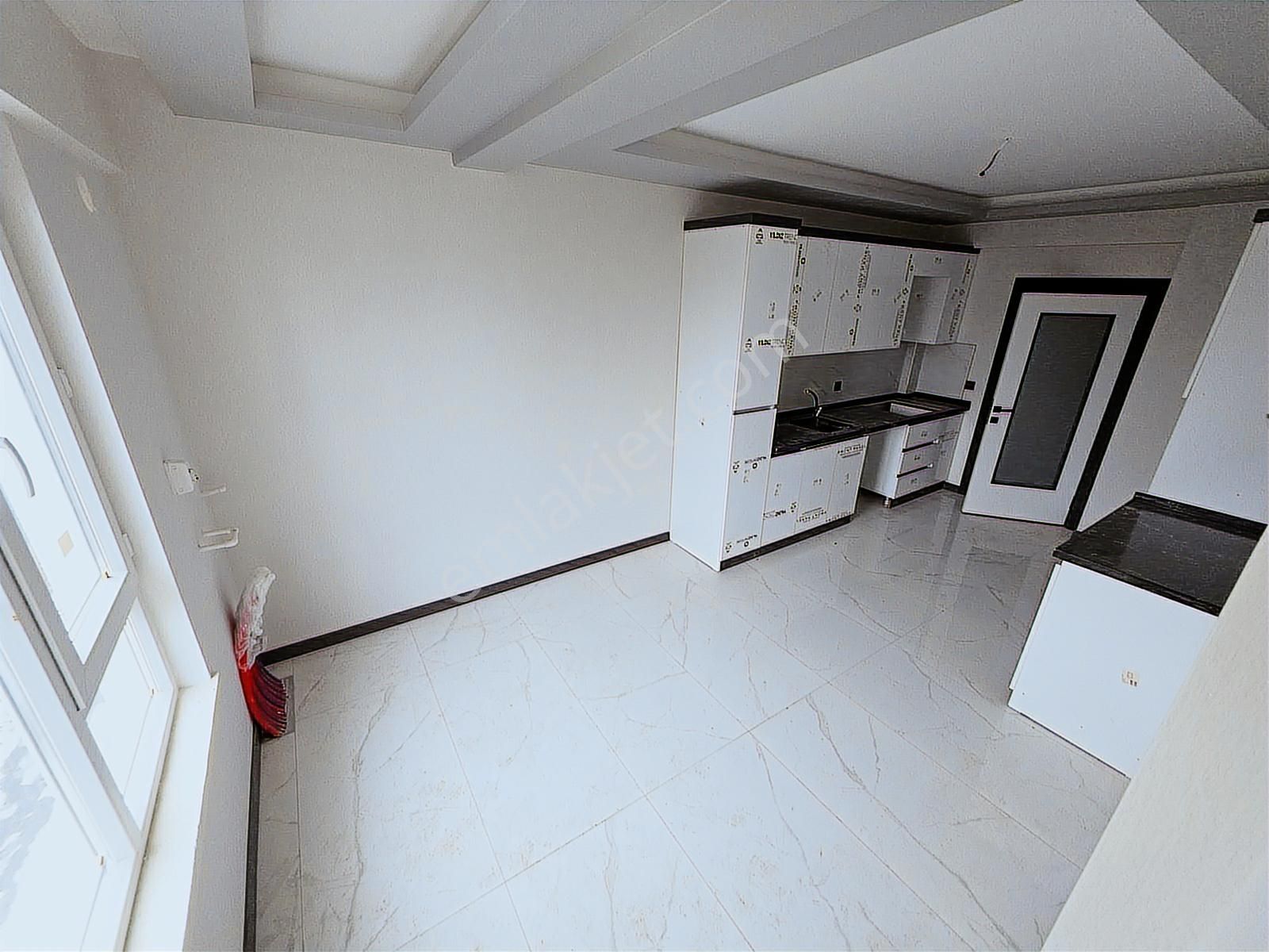 Bağlum Hisar'da Park Manzaralı Katta Asansörlü Sıfır 3+1 Daire - Görsel 3