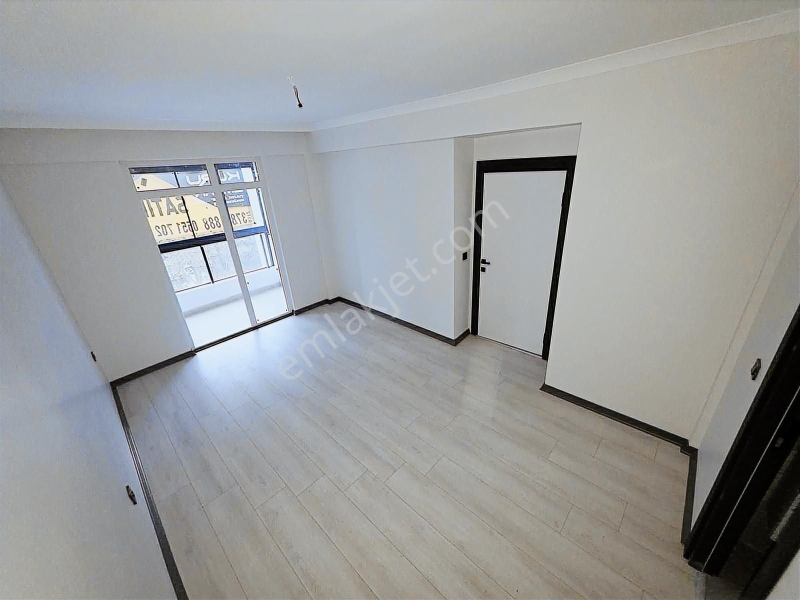 Bağlum Hisar'da Park Manzaralı Katta Asansörlü Sıfır 3+1 Daire - Görsel 21