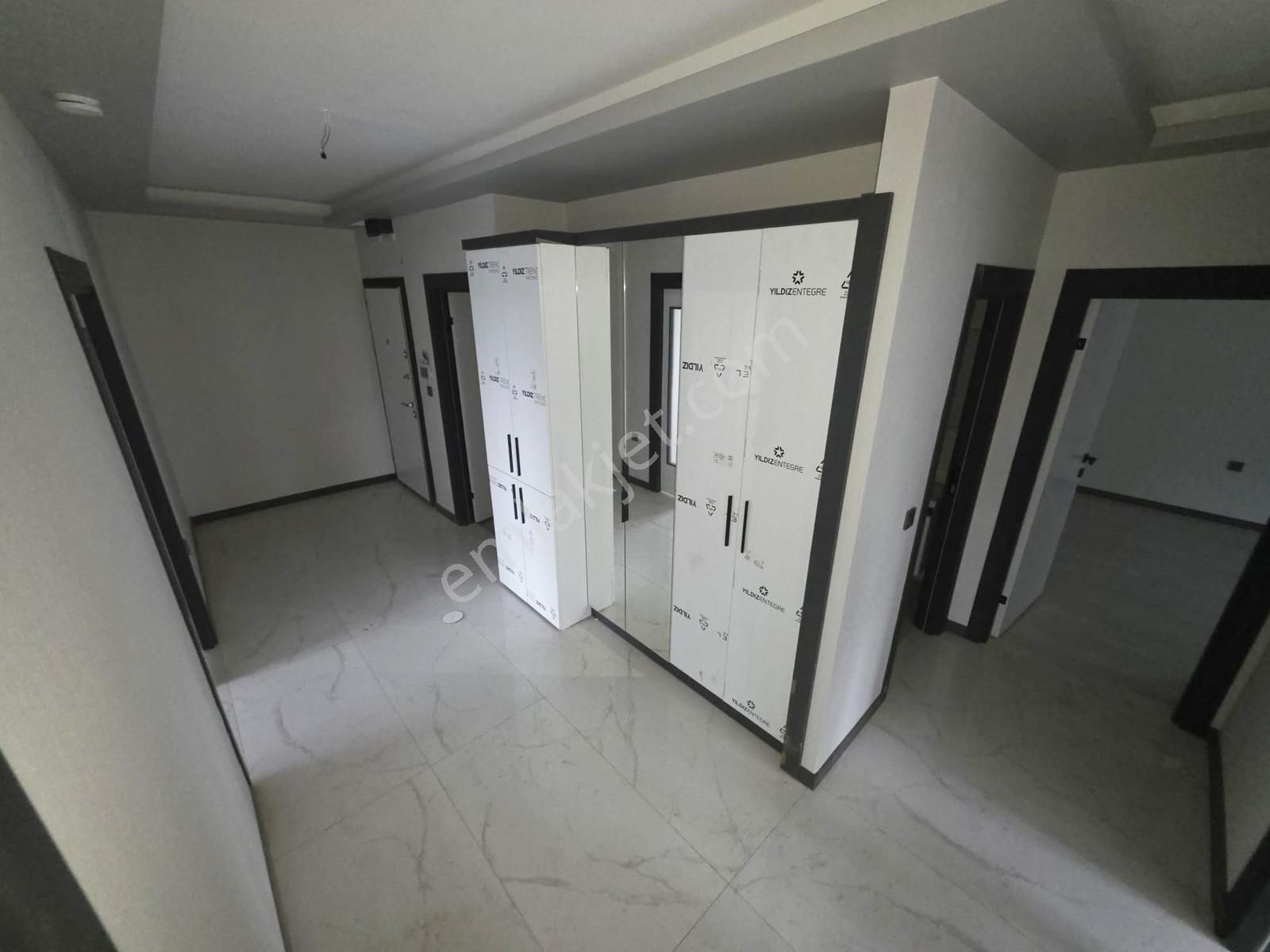 Bağlum Hisar'da Park Manzaralı Katta Asansörlü Sıfır 3+1 Daire - Görsel 28