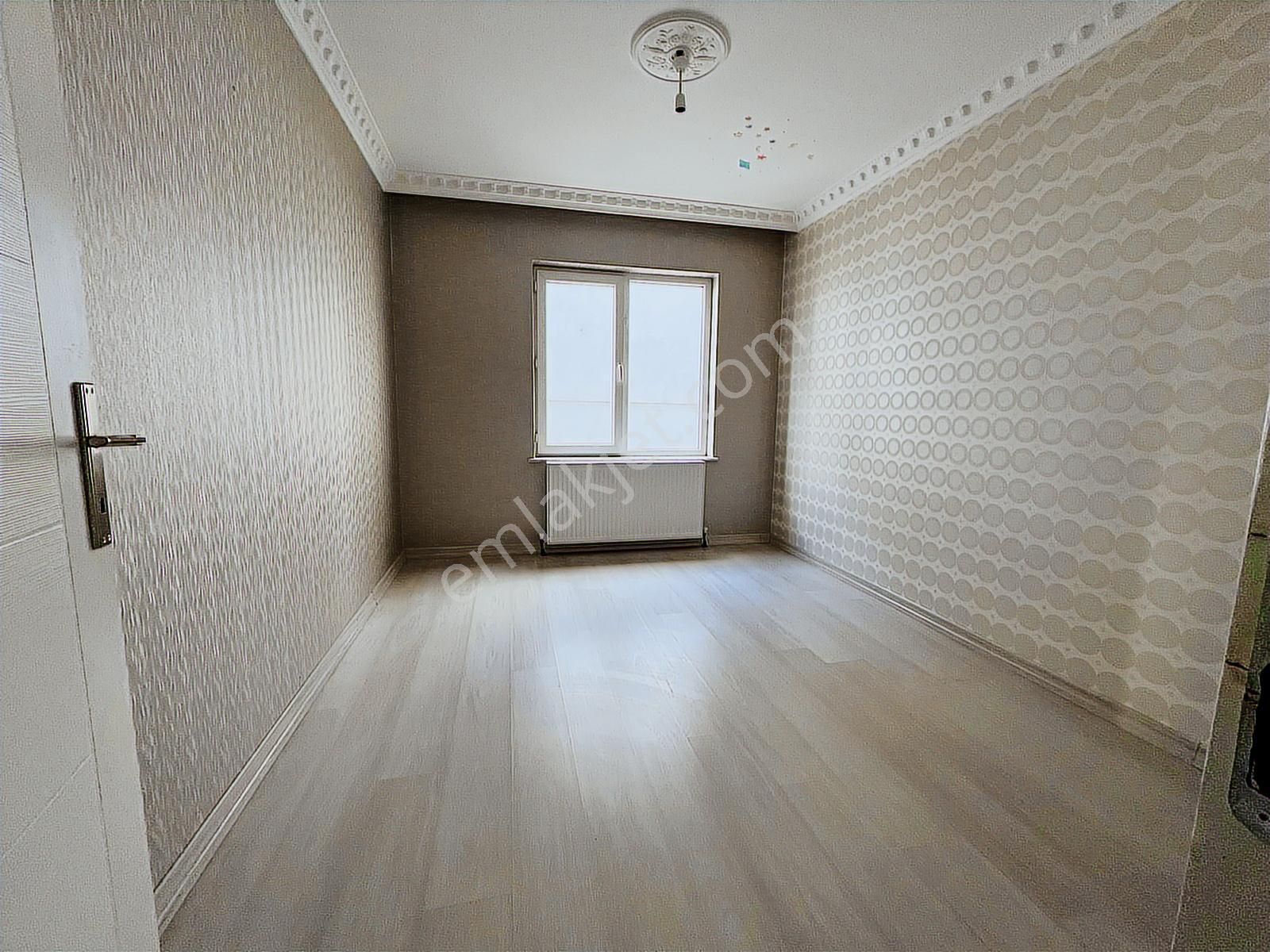 Ovacık'ta Geniş Metrajlı Full Yapılı Ara Katta 4+1 Daire - Görsel 6