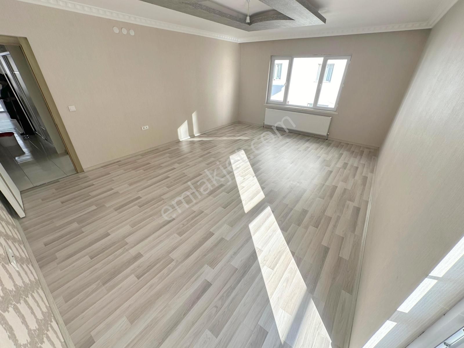 Ufuktepe Sağlık Ocağı Yakını Asansörlü Katta Yapılı 3+1 Daire - Görsel 16