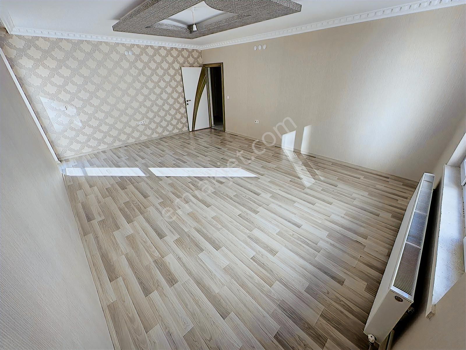 Ufuktepe Sağlık Ocağı Yakını Asansörlü Katta Yapılı 3+1 Daire - Görsel 17