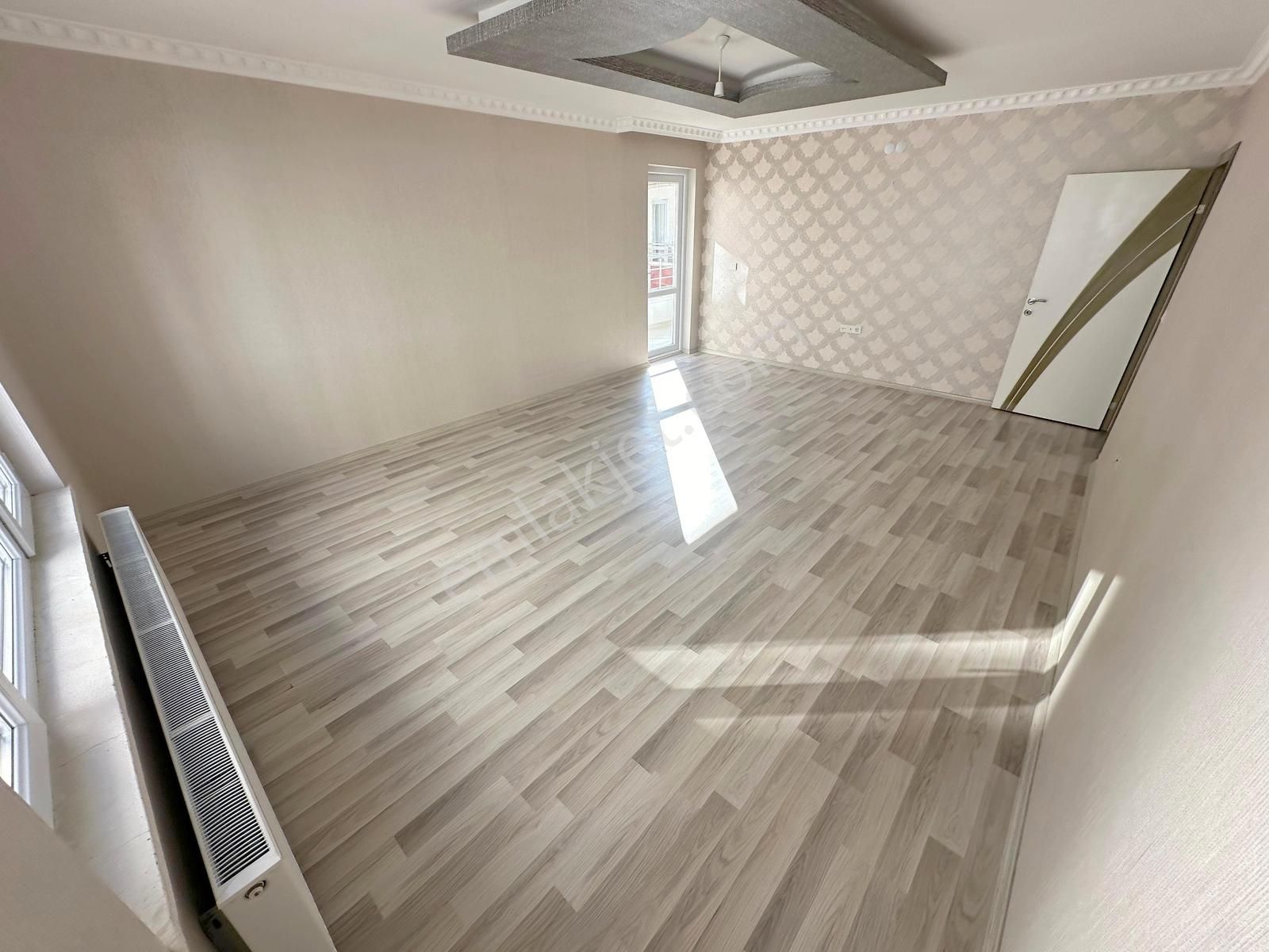 Ufuktepe Sağlık Ocağı Yakını Asansörlü Katta Yapılı 3+1 Daire - Görsel 15