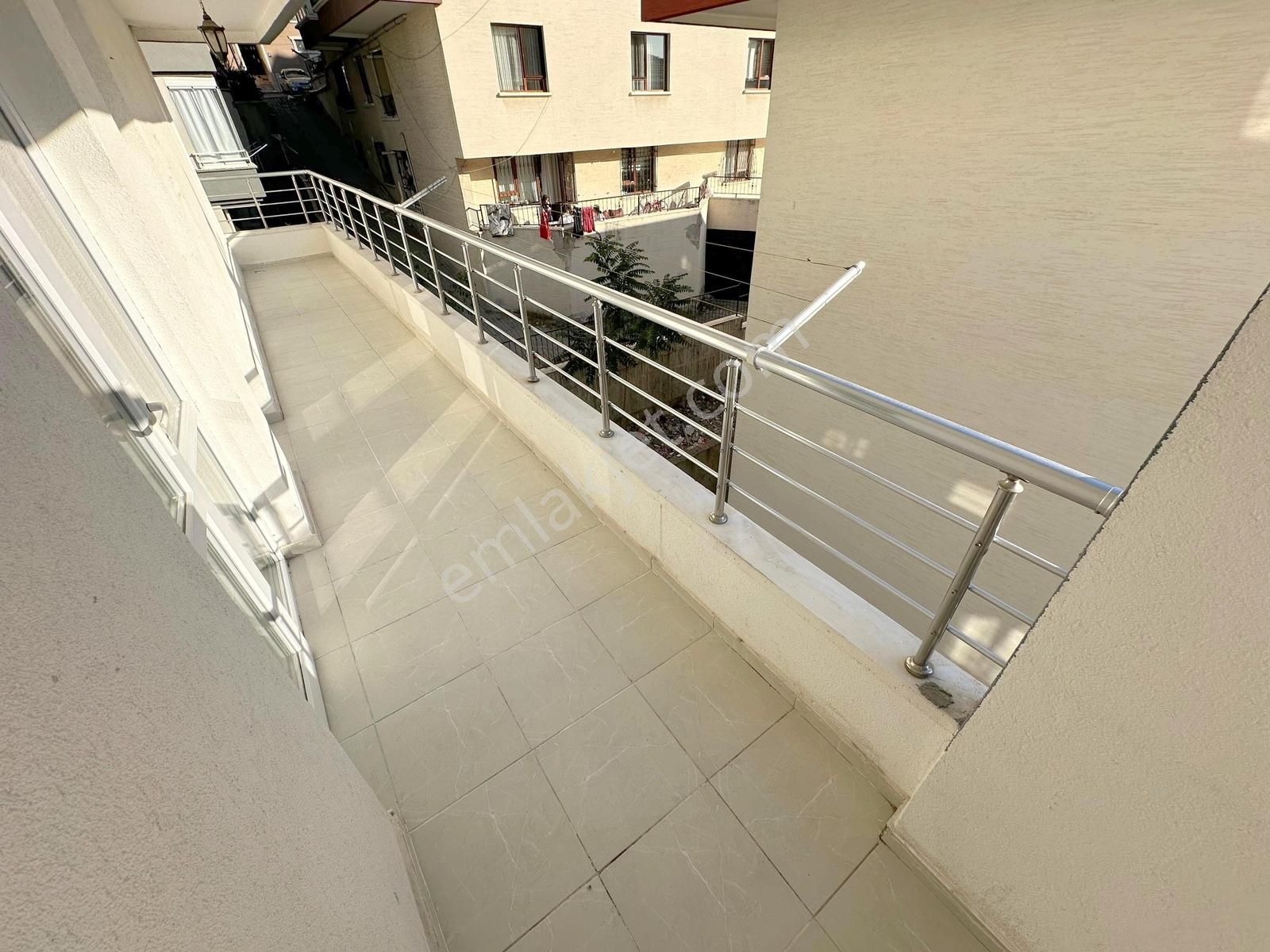 Ufuktepe Sağlık Ocağı Yakını Asansörlü Katta Yapılı 3+1 Daire - Görsel 13