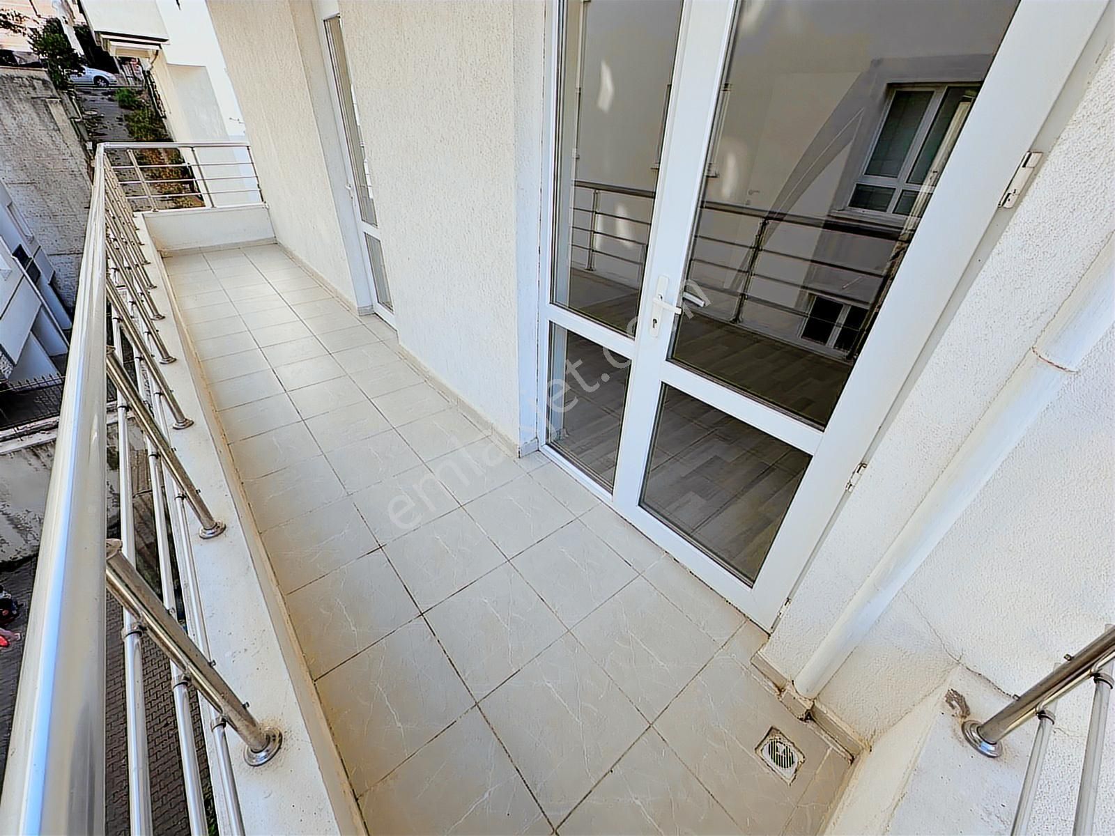 Ufuktepe Sağlık Ocağı Yakını Asansörlü Katta Yapılı 3+1 Daire - Görsel 5