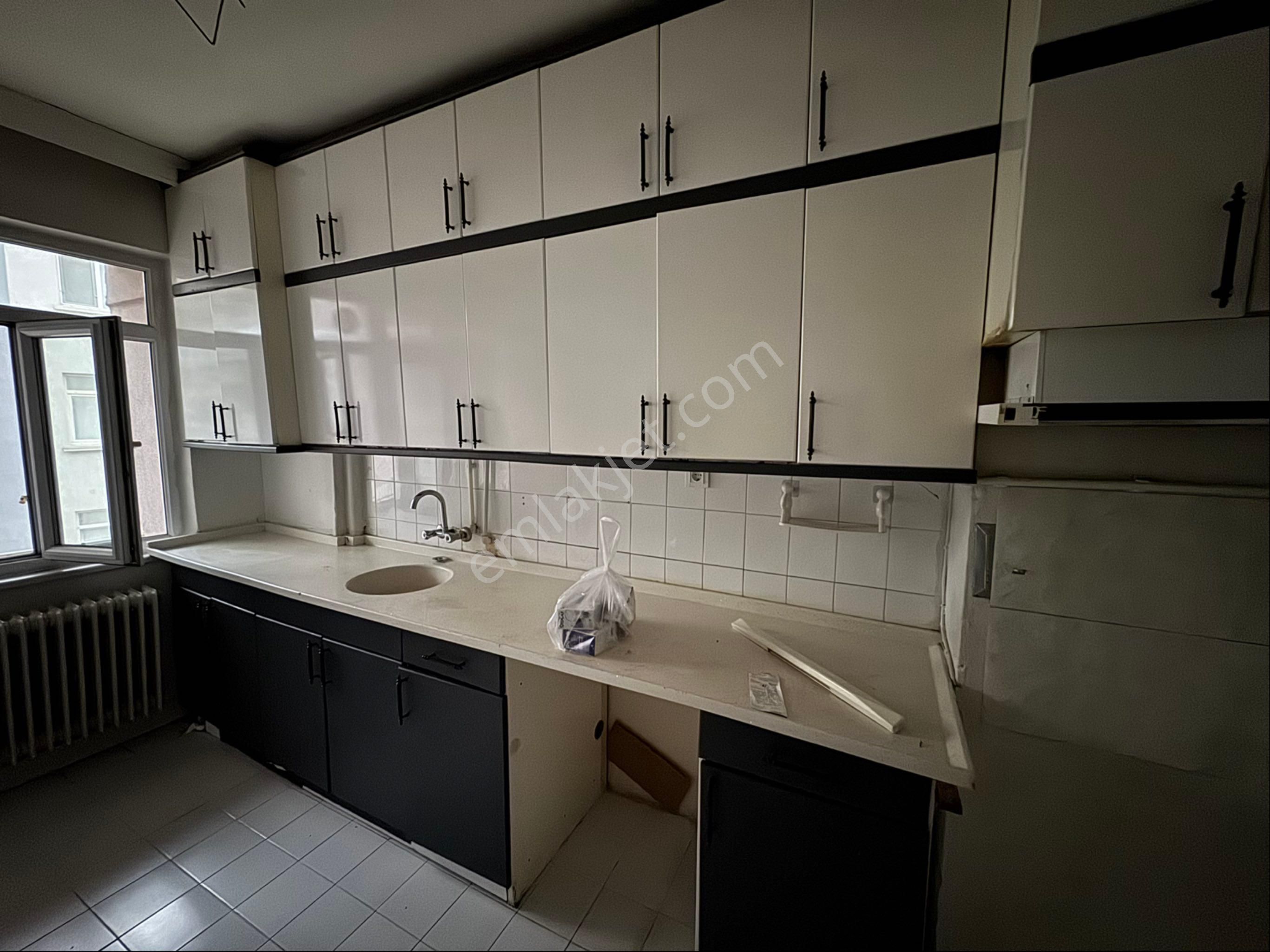 A-k Emlaktan Altunkalem Mah 3+1 Ara Kat Kiralık Daire - Görsel 8