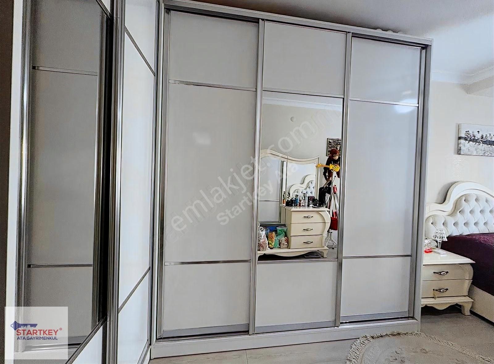 Karşıyaka Dedebaşı Mahallesi 'nde Park Cepheli 2+1 Satılık Daire - Görsel 2