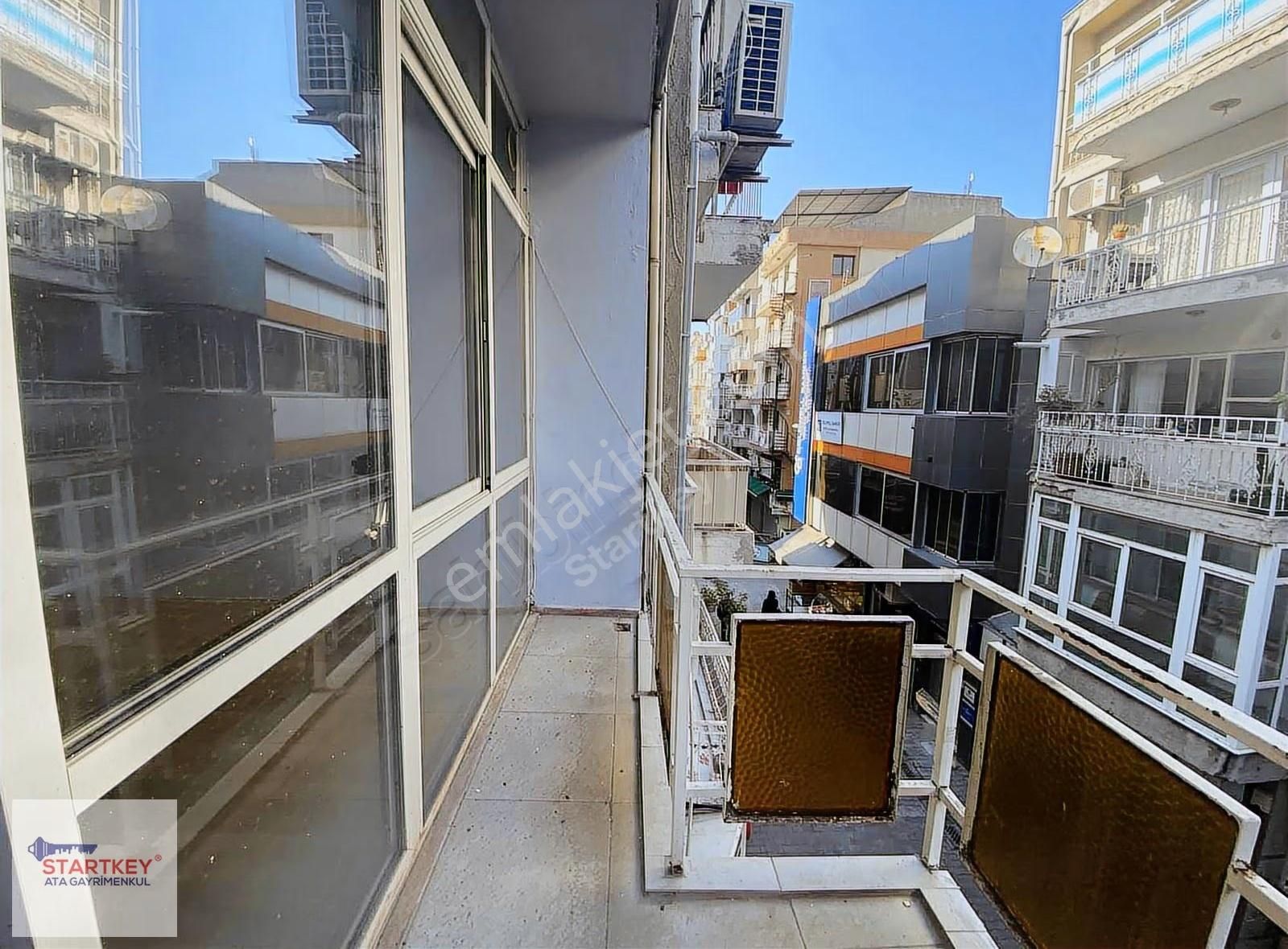 Karşıyaka Donanmacı Mahallesi Çarşı İçinde 2+1 Kiralık Daire - Görsel 24