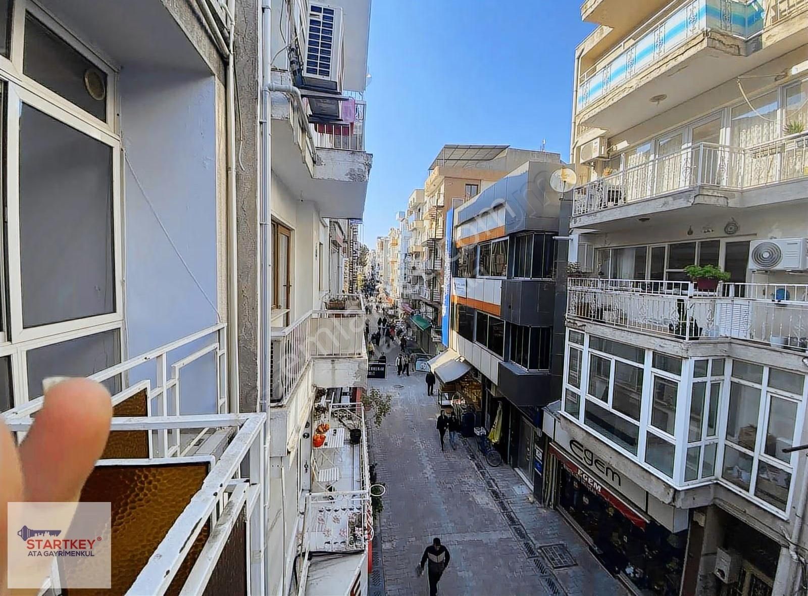 Karşıyaka Donanmacı Mahallesi Çarşı İçinde 2+1 Kiralık Daire - Görsel 17