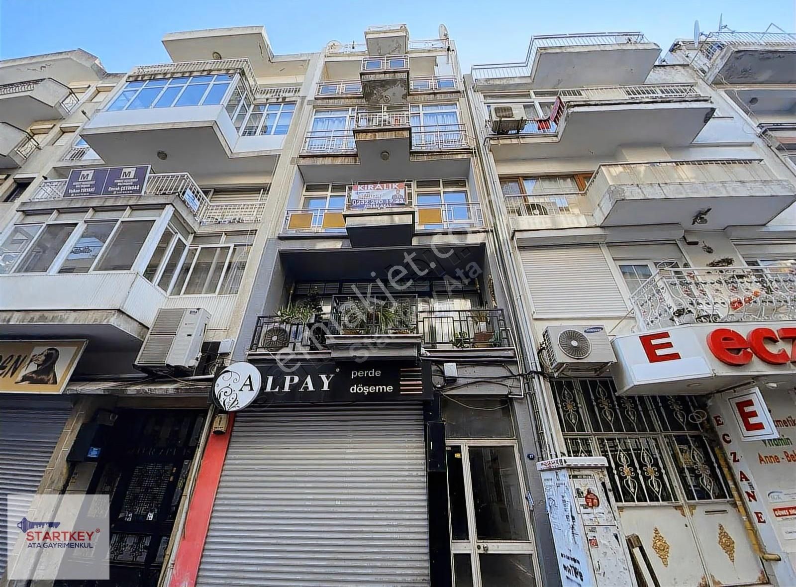 Karşıyaka Donanmacı Mahallesi Çarşı İçinde 2+1 Kiralık Daire - Görsel 18
