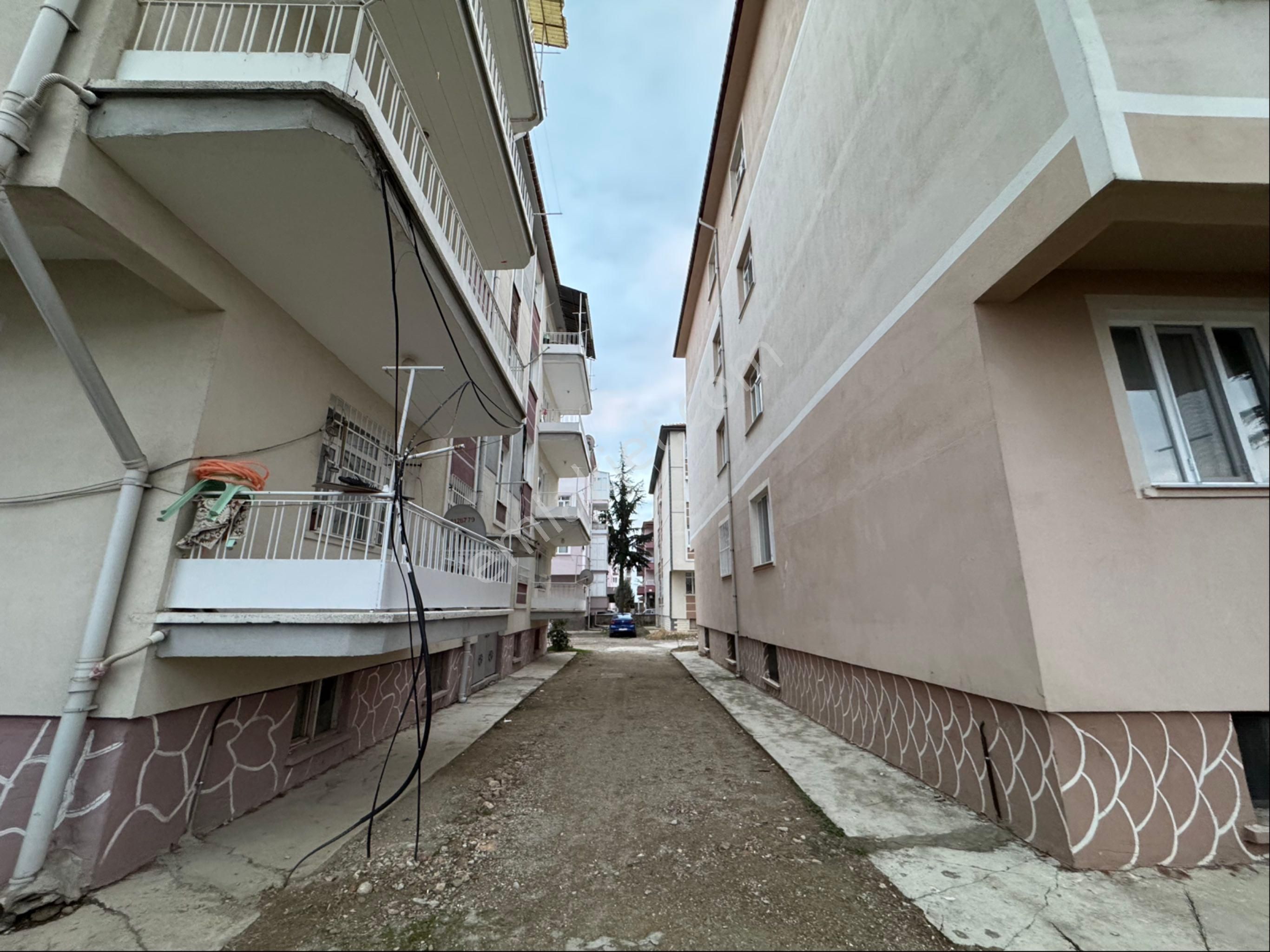 A-k Emlaktan İstasyon Mah 3+1 Kombili Mantolu Kiralık Daire - Görsel 3