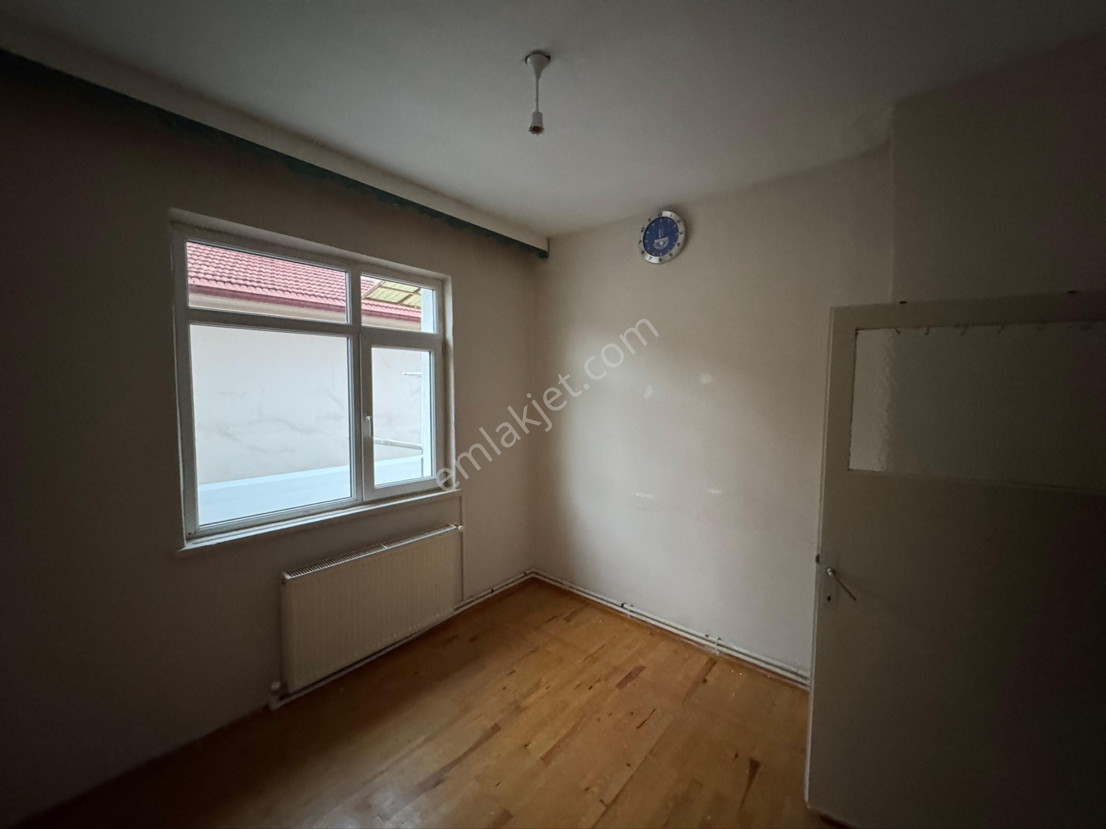 A-k Emlaktan İstasyon Mah 3+1 Kombili Mantolu Kiralık Daire - Görsel 9