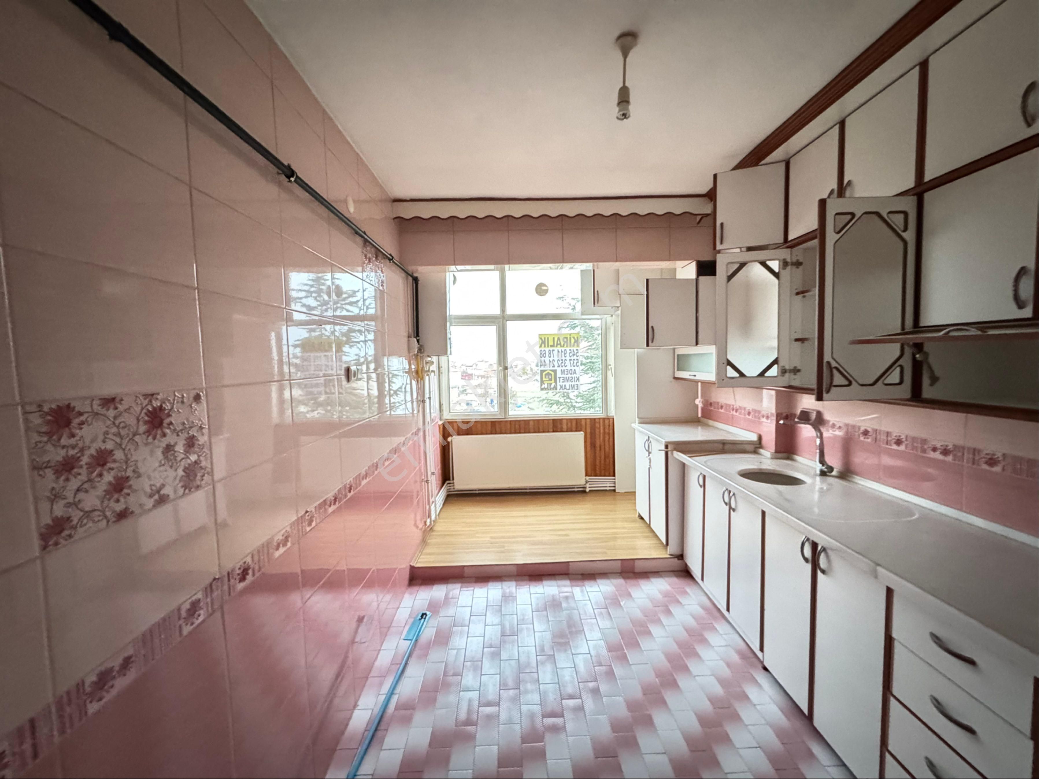 A-k Emlaktan İstasyon Mah 3+1 Kombili Mantolu Kiralık Daire - Görsel 12