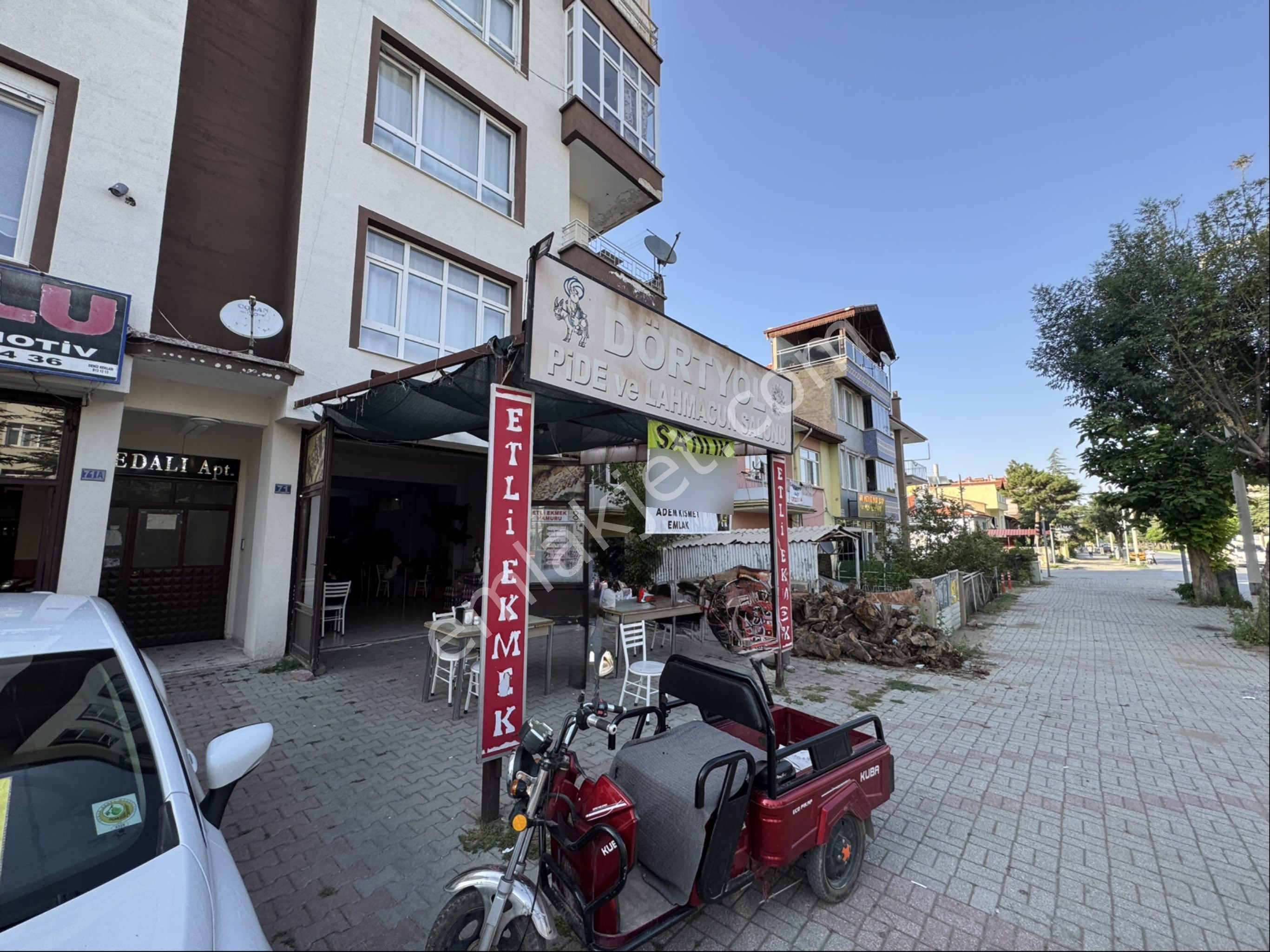 A-k Emlaktan İstasyonda 4 Yol Kavşağında Geniş Satılık Dükkan - Görsel 2