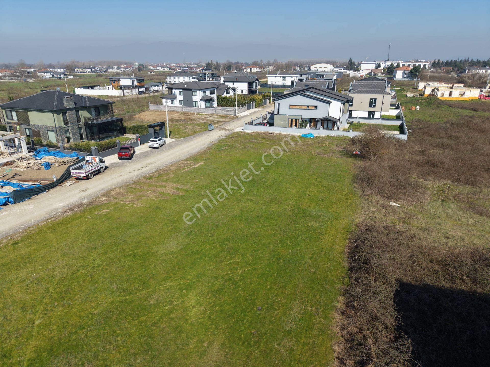 Şıralık Mahallesi'nde 560 M2 Satılık Villa İmarlı Arsa - Görsel 19
