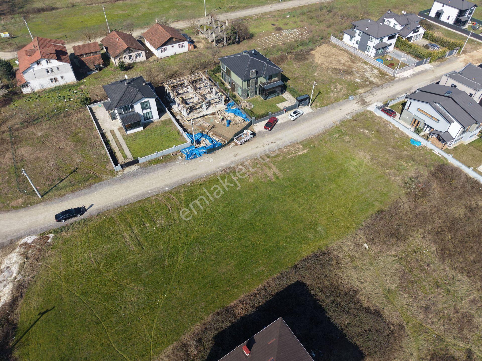 Şıralık Mahallesi'nde 560 M2 Satılık Villa İmarlı Arsa - Görsel 24