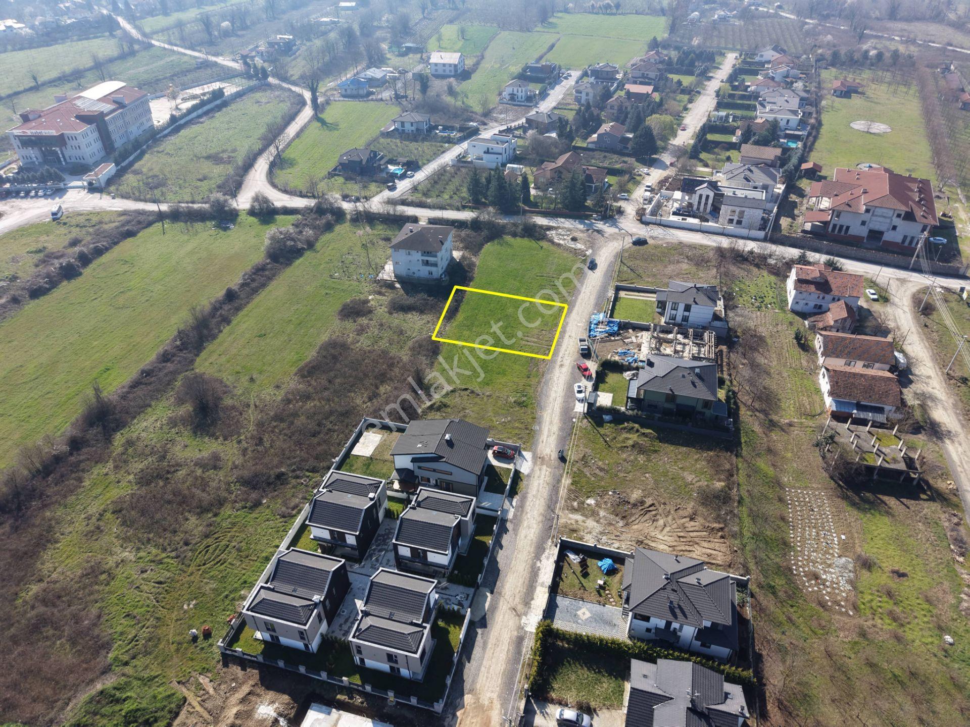 Şıralık Mahallesi'nde 560 M2 Satılık Villa İmarlı Arsa - Görsel 4