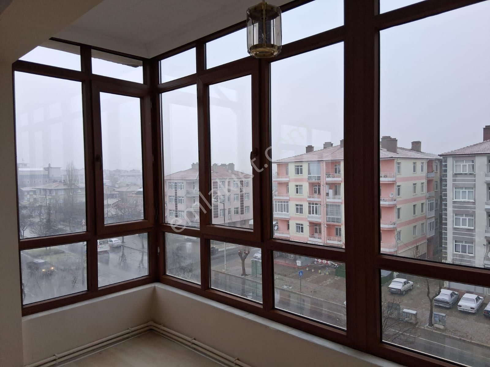 A-k Emlaktan İstasyon Mah Cadde Cephe 3+1 Kombili Kiralık Daire - Görsel 11