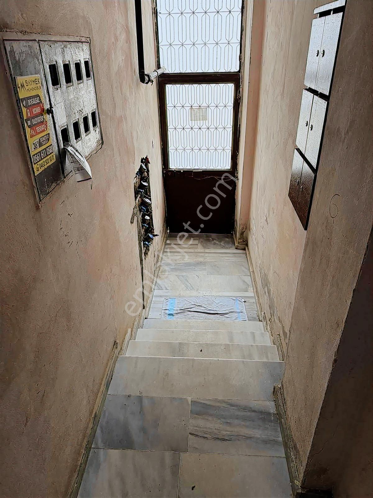 Özgür Emlaktan Üç Cehpe Açık 3+1 Daire - Görsel 13