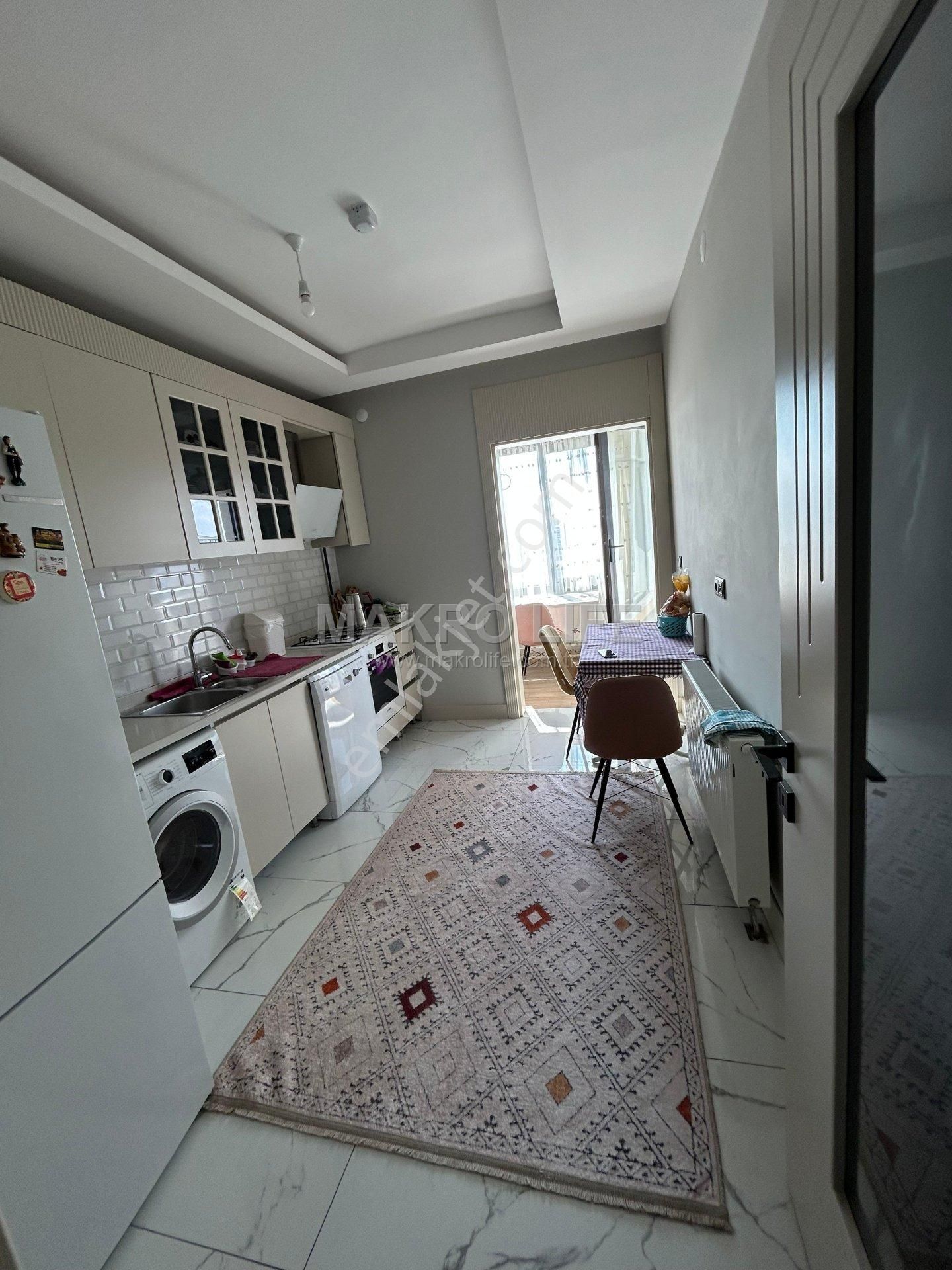 Elazığ Yolu Üzeri Öncü Neonda Acil Satılık 2+1 Lüks Daire!