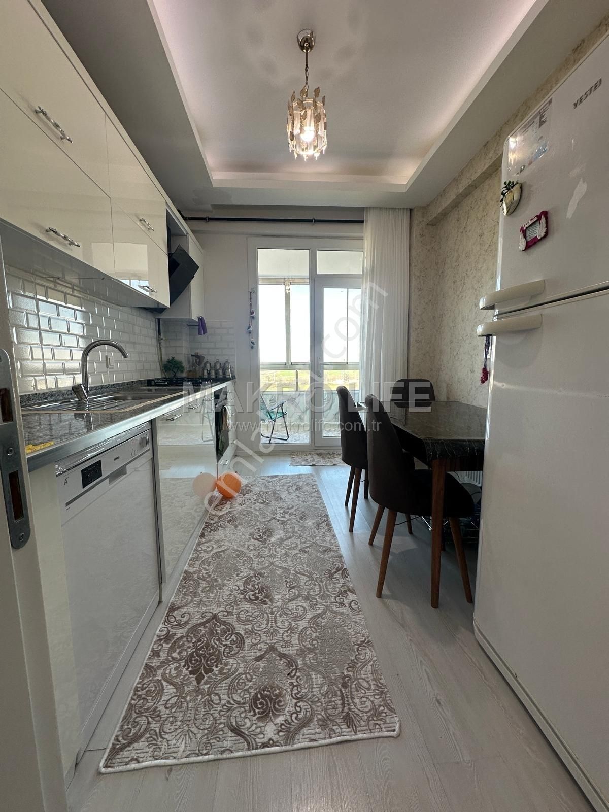 Üçkuyularda 2 Bloklu Sitede Satılık Fırsat 2+1 Daire - Görsel 17