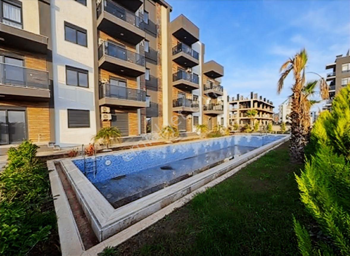 Uğur Kurtulmuş'tan Kapalı Otoparklı Sitede Satılık 2+1 Daire - Görsel 20