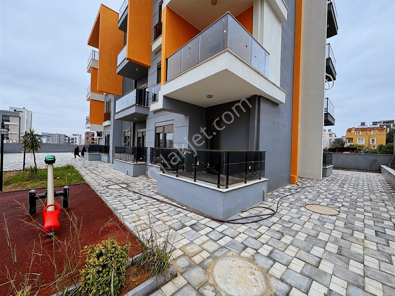 Uğur Kurtulmuş'tan İskanlı,ebeveyn Banyolu Arakat 2+1 Daire - Görsel 15