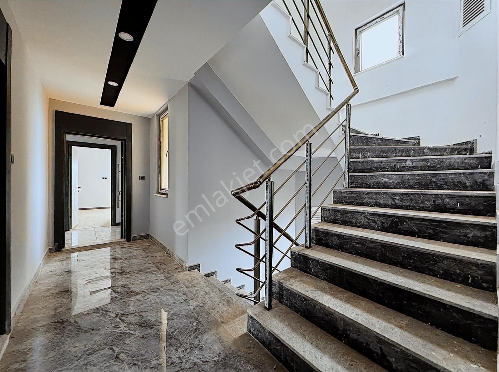 Uğur Kurtulmuş'tan İskanlı,ebeveyn Banyolu Arakat 2+1 Daire - Görsel 16