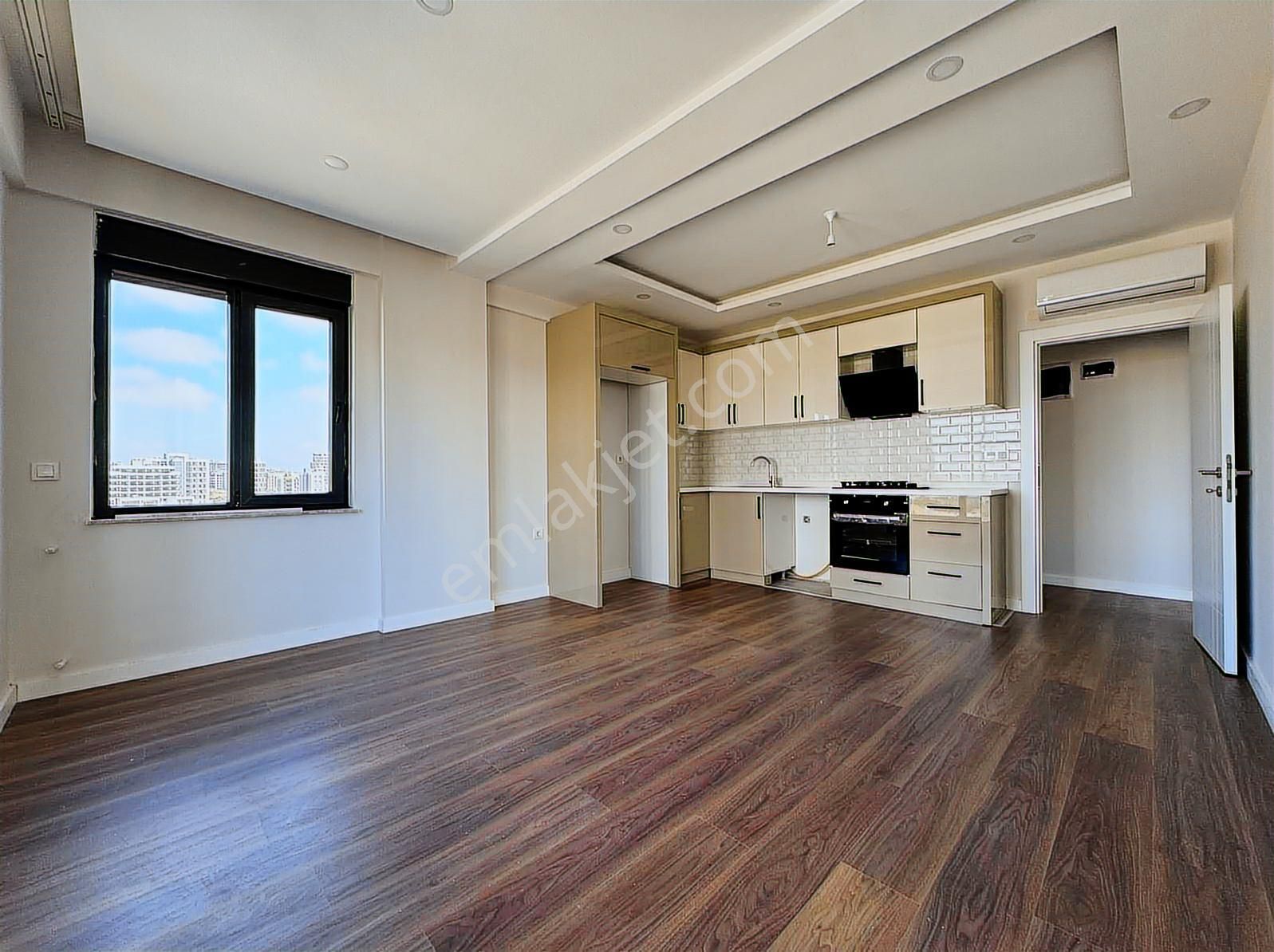 Uğur Kurtulmuş'tan 40 Lık Yol Üzerinde Kiralık 1+1 Arakat Daire - Görsel 4