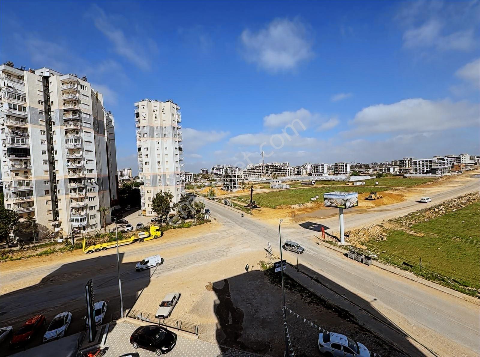 Uğur Kurtulmuş'tan 40 Lık Yol Üzerinde Kiralık 1+1 Arakat Daire - Görsel 11