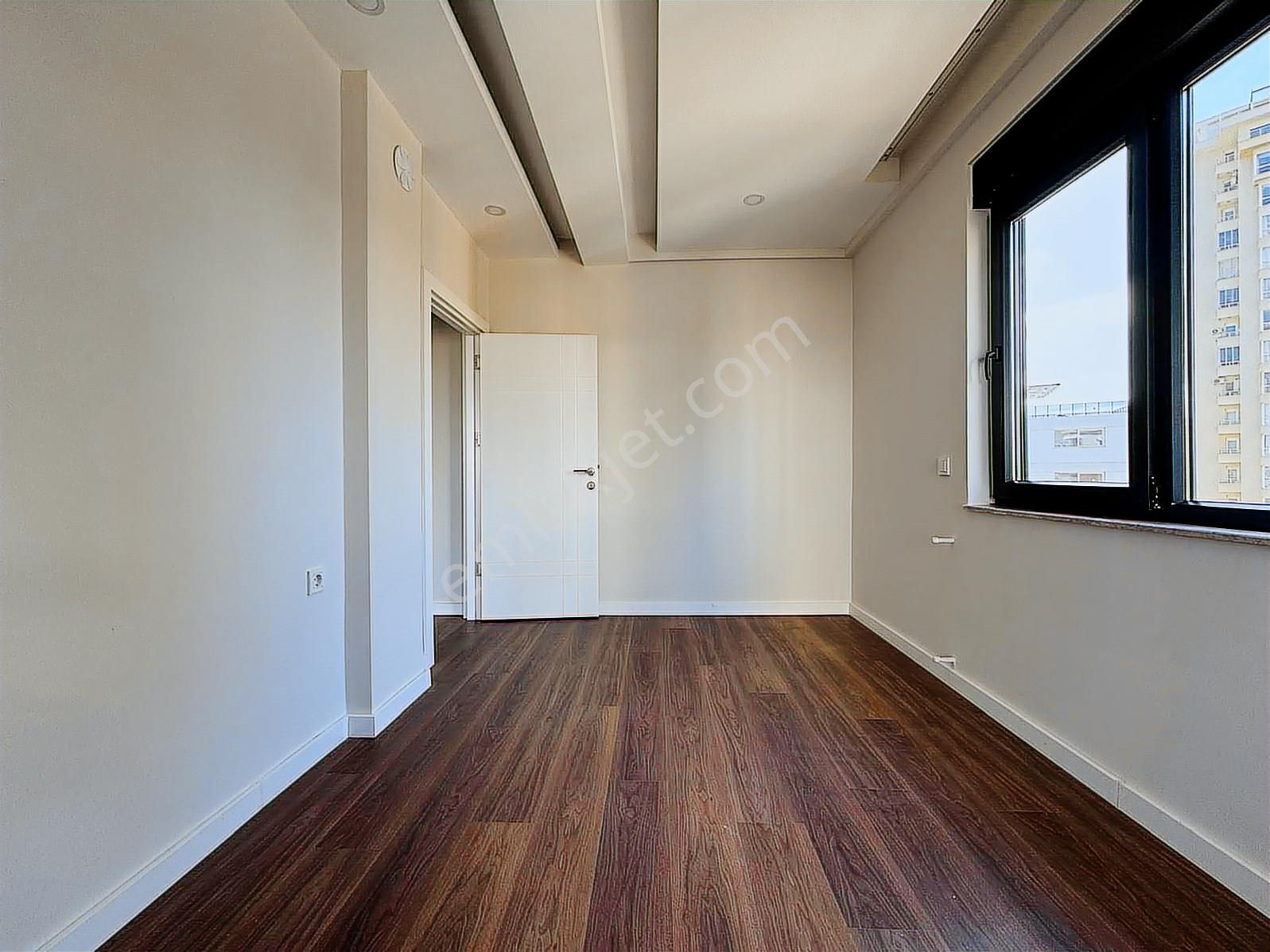 Uğur Kurtulmuş'tan 40 Lık Yol Üzerinde Kiralık 1+1 Arakat Daire - Görsel 16