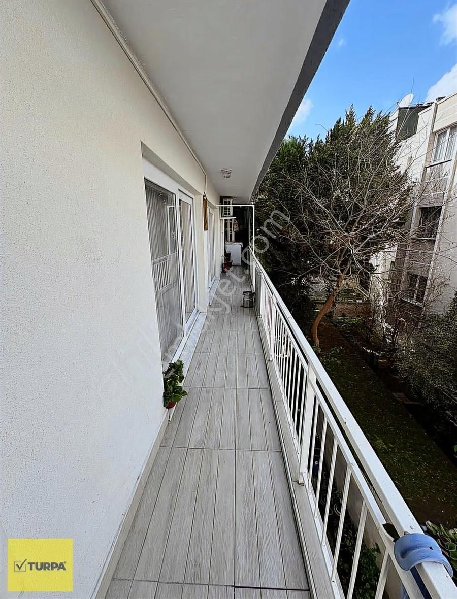 Turpa Balçovadan Merkezi Ara Kat 2+1 Satılık Daire - Görsel 4