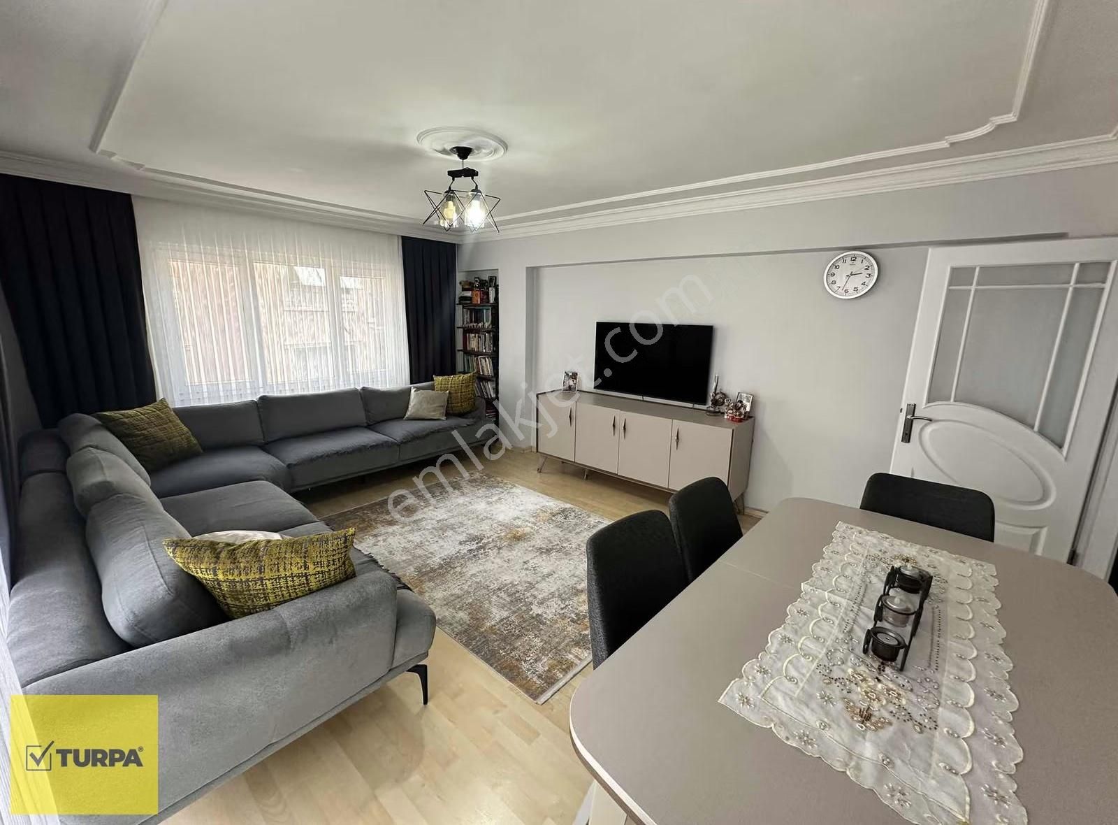 Turpa Balçovadan Merkezi Ara Kat 2+1 Satılık Daire - Görsel 9