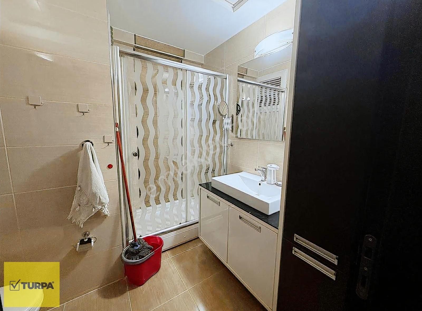 Balçova'da Yeni Binada Geniş 2+1 Ebebeyn Banyolu Satılık Daire - Görsel 3