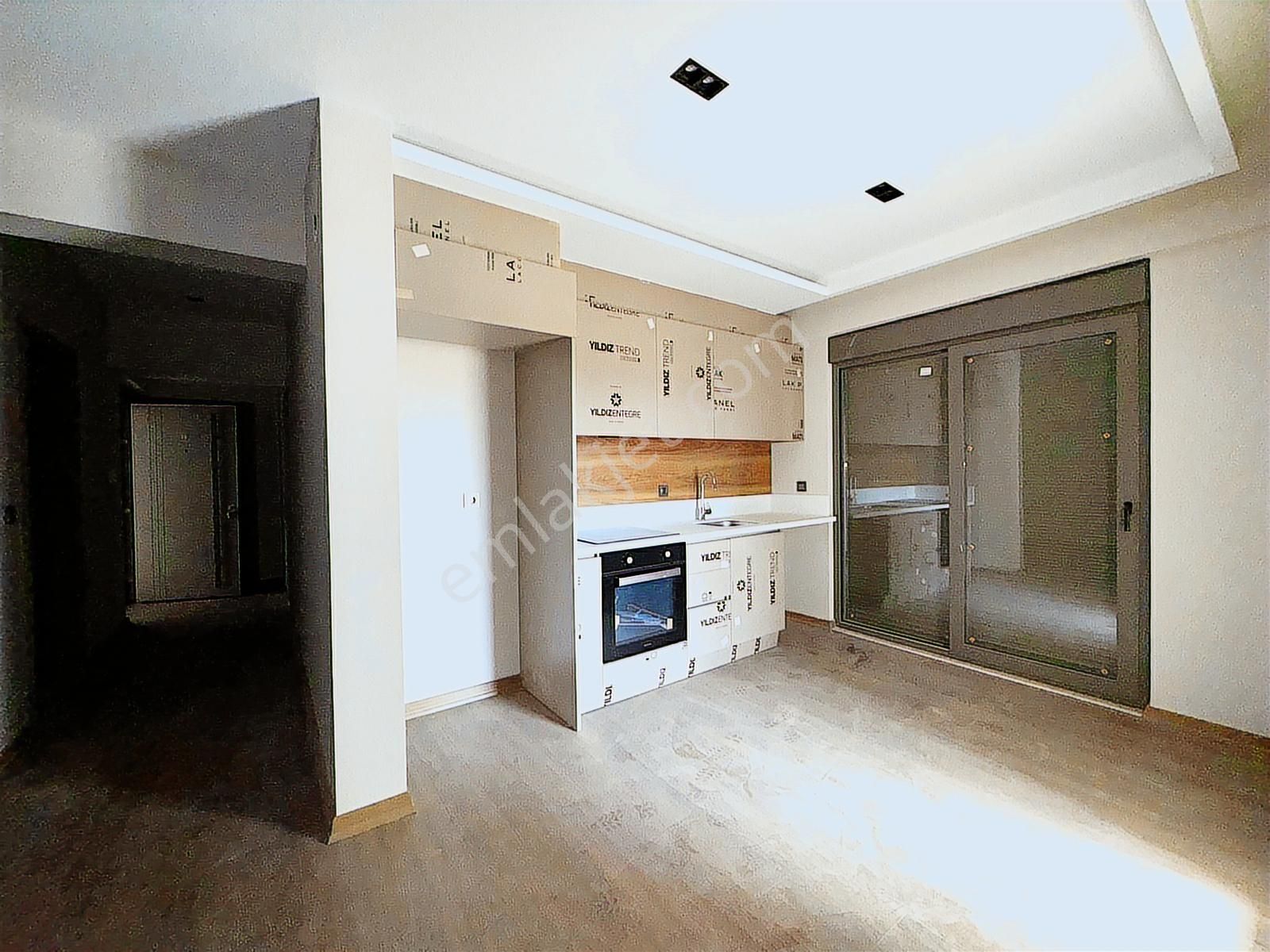 Uğur Kurtulmuş'tan Ebeveyn Banyolu Kiralık 2+1 Daire - Görsel 11