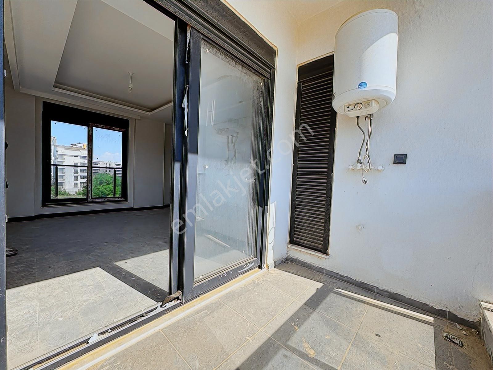 Uğur Kurtulmuş'tan Oturuma Hazır Satılık 1+1 Daire - Görsel 22