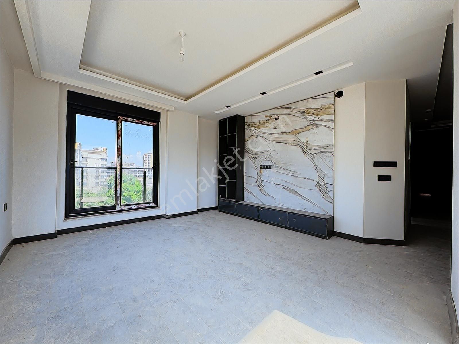 Uğur Kurtulmuş'tan Oturuma Hazır Satılık 1+1 Daire - Görsel 15