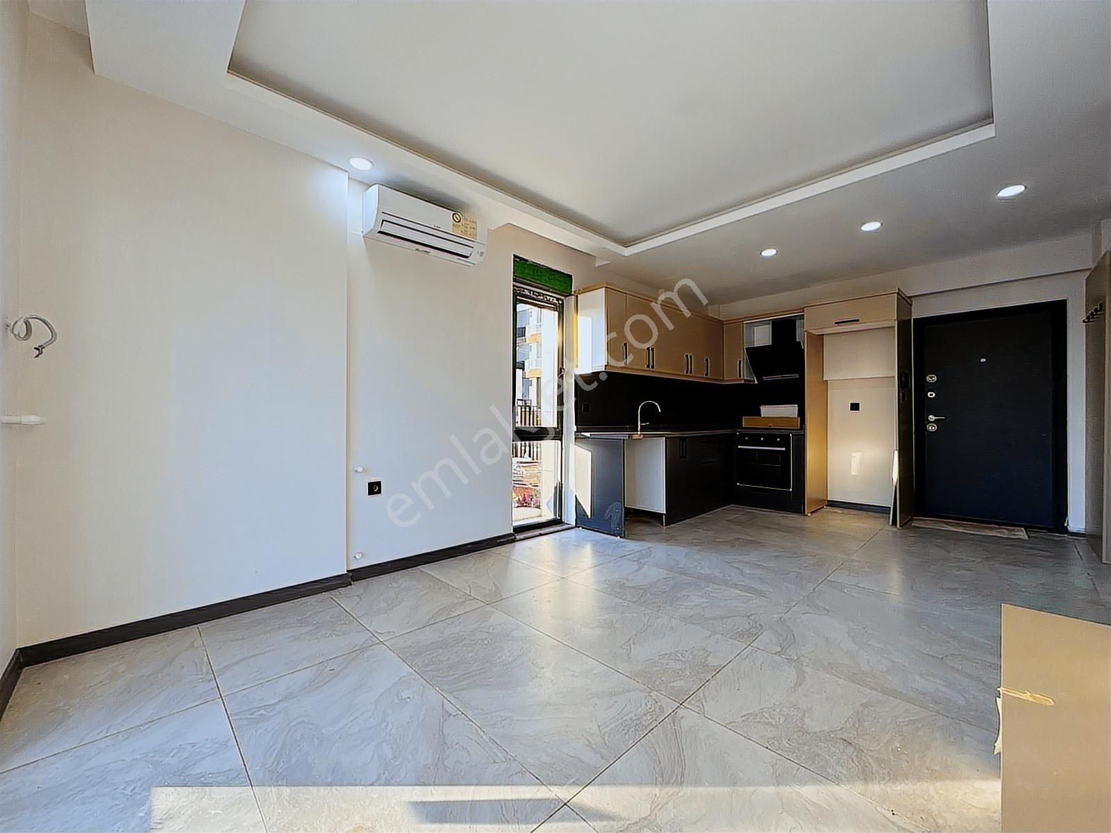 Uğur Kurtulmuş'tan Kapalı Otoparklı Sitede Yüksek Giriş 1+1 - Görsel 5