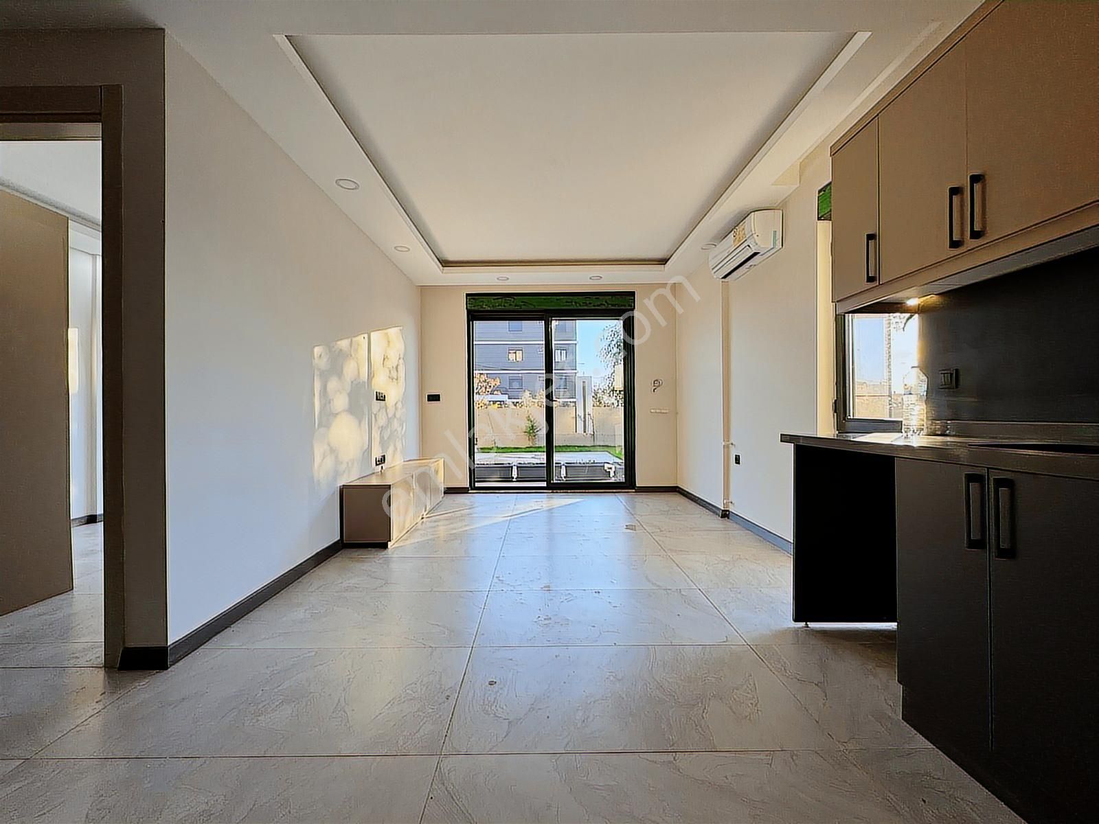 Uğur Kurtulmuş'tan Kapalı Otoparklı Sitede Yüksek Giriş 1+1 - Görsel 2