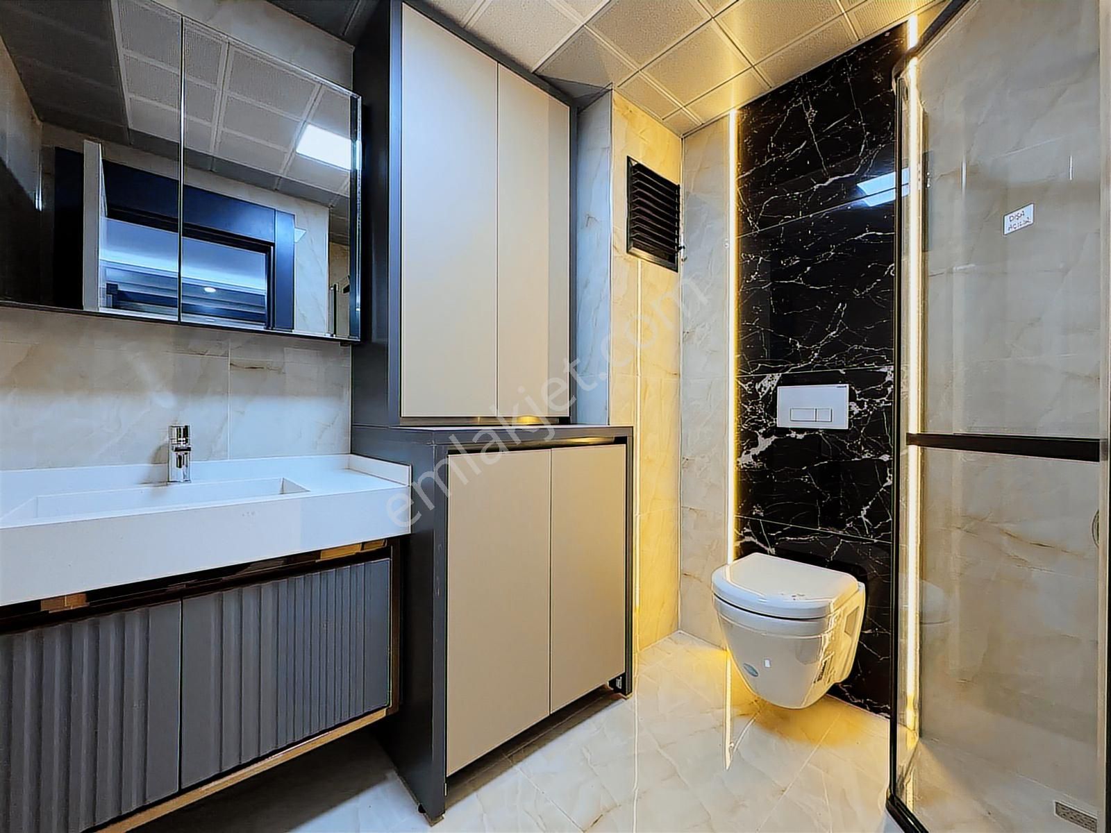 Uğur Kurtulmuş'tan Rüzgar Luxury 3'te 1+1 Bahçe Katı - Görsel 28