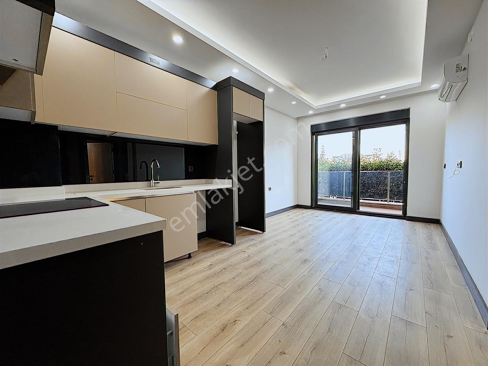 Uğur Kurtulmuş'tan Rüzgar Luxury 3'te 1+1 Bahçe Katı - Görsel 15